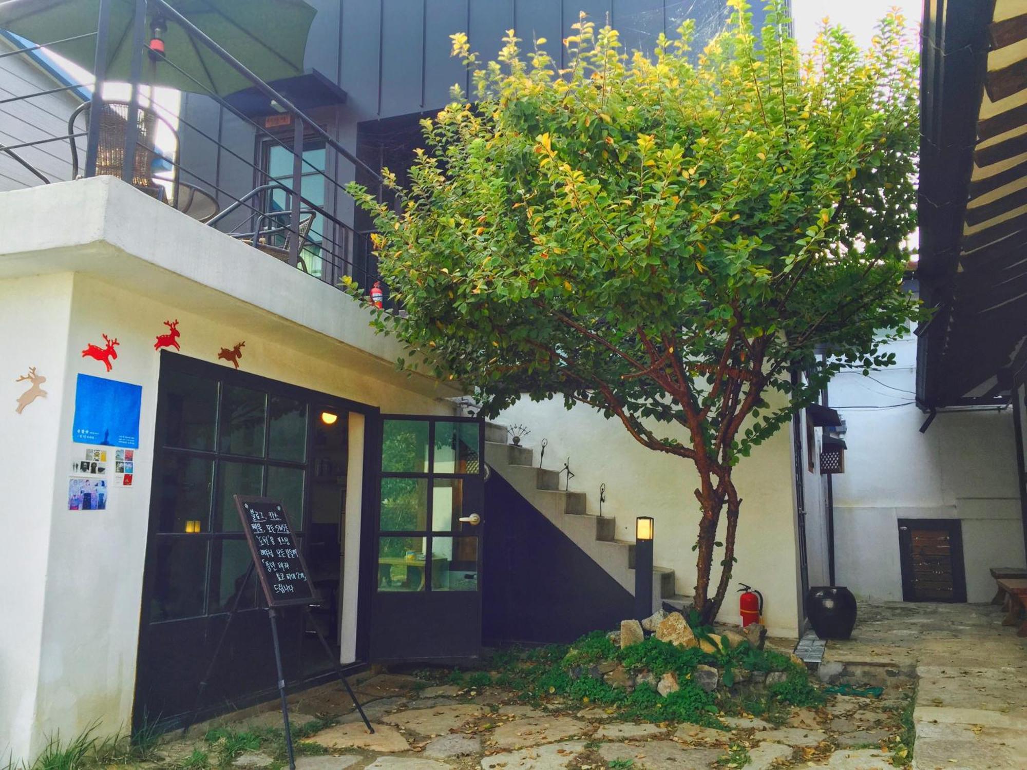 Dowon Guesthouse Jeonju Esterno foto